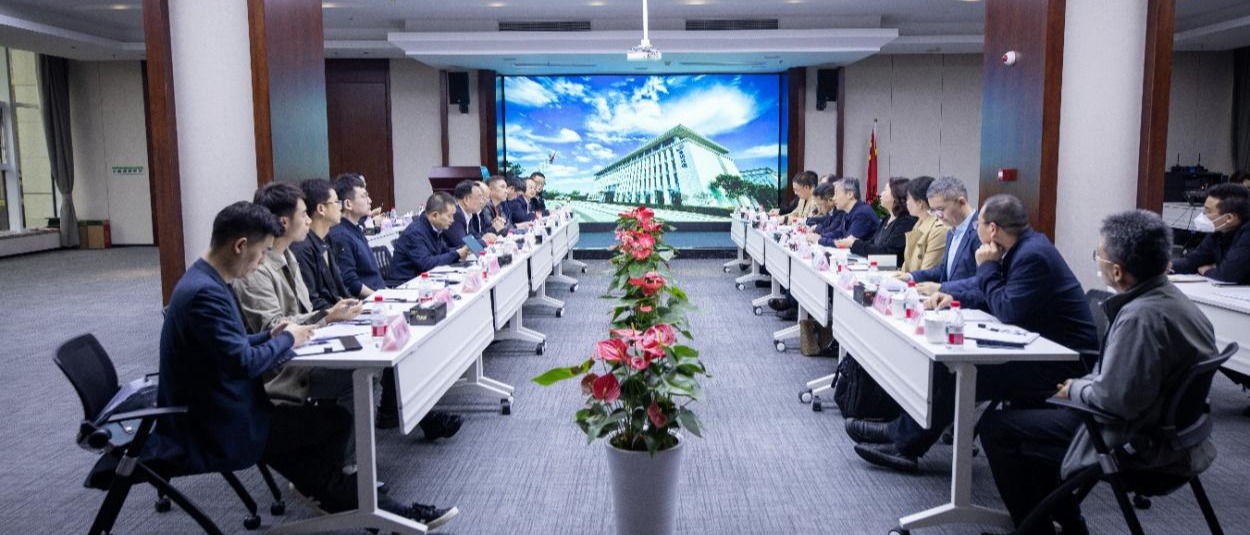 蒋林一行赴陕西莱特光电材料股份有限公司开展访企拓岗活动